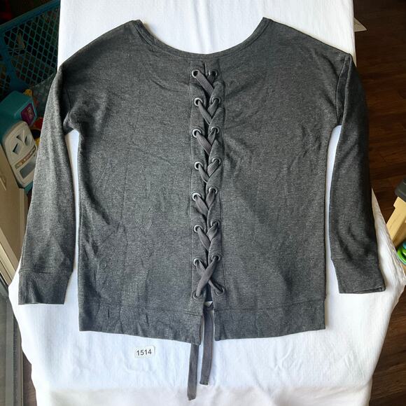 90 Degree by Reflex Women’s Long Sleeve Soft Blouse size S, Solid Gray,Open Back - Picture 6 of 6